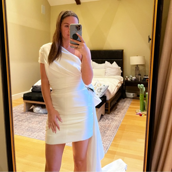 Reem acra bridal vibe dress! Brand new without tags. - Picture 3 of 6